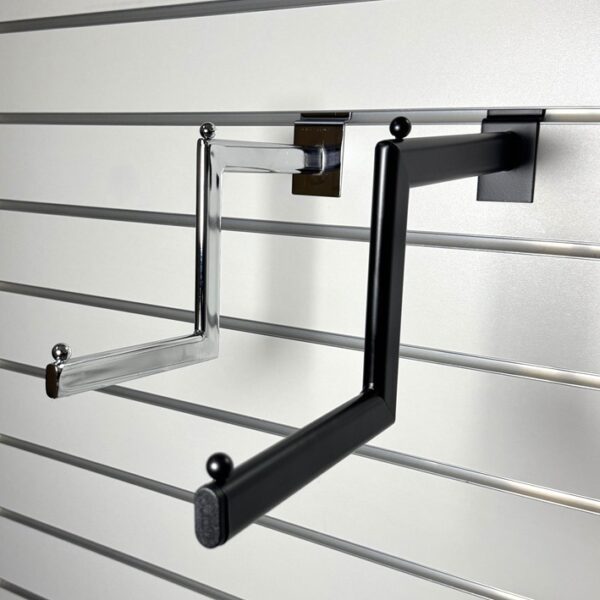 151122 Slatwall Step Arm (3)