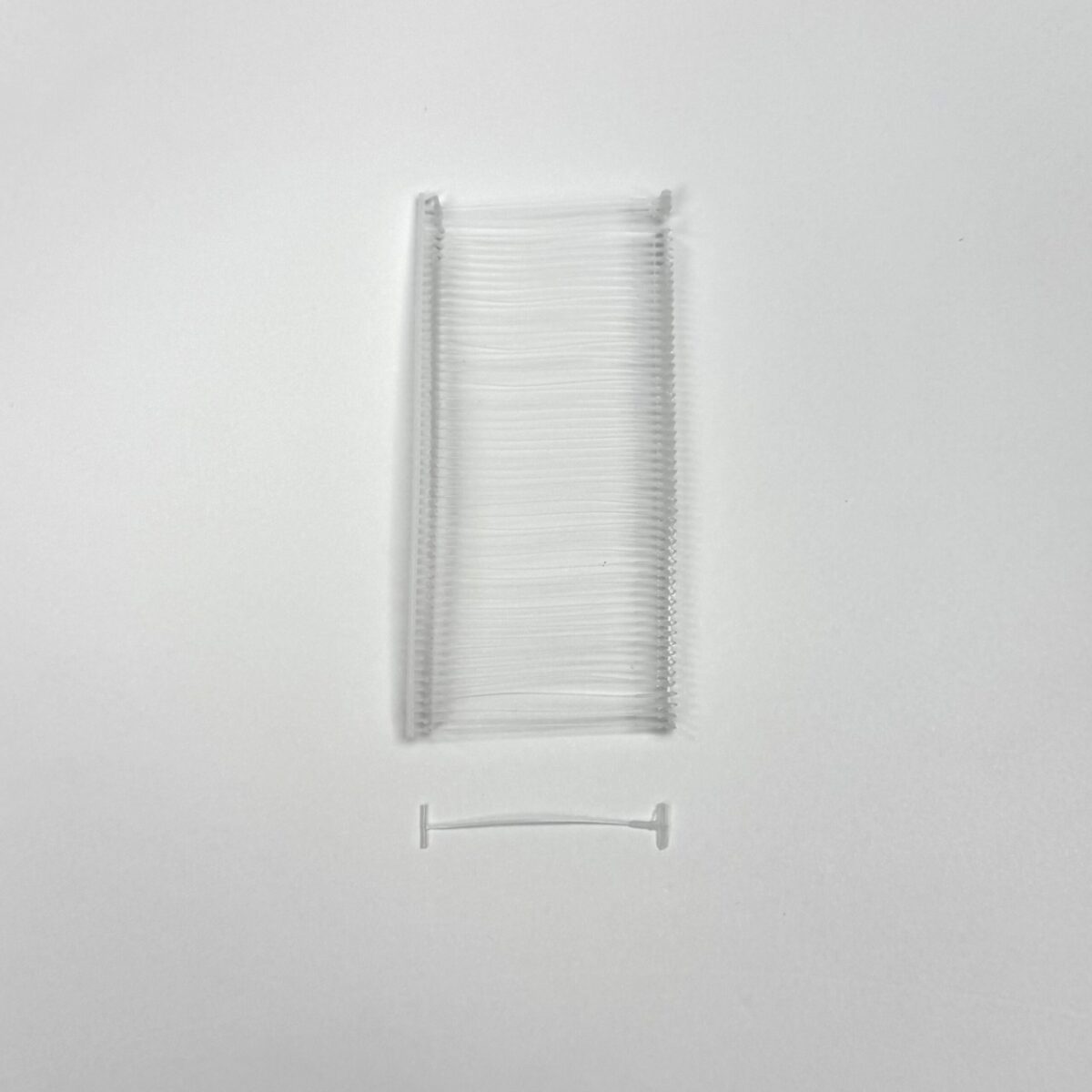 490315 Standard Polypropylene Tags 40mm (2)