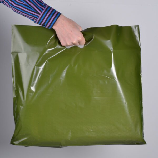 Large Coloured Carrier Bags 45 Mic (500Pc)