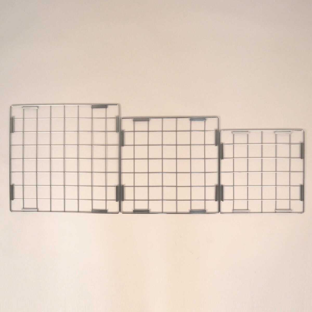 Chrome Grid Cube Display - 10 Compartments