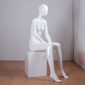 Female Mannequin Seating Pose Oxford