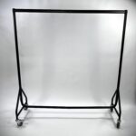 127310 5ft Black Reinforced Clothes Rail