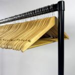 127315 6ft Black Reinforced Clothes Rail (5)