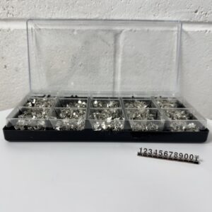 242019 8mm Metallic Silver Effect Price Cube Kit (640 Pieces)