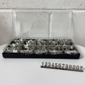 242024 14mm Metallic Silver Effect Price Cube Kit (260 Pieces)