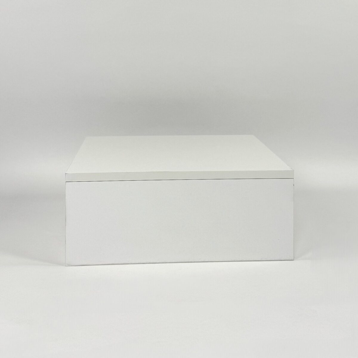 White Wooden Mannequin Plinth (500x500x200mm)