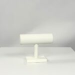 White leatherette bangle stand 361005P (2)